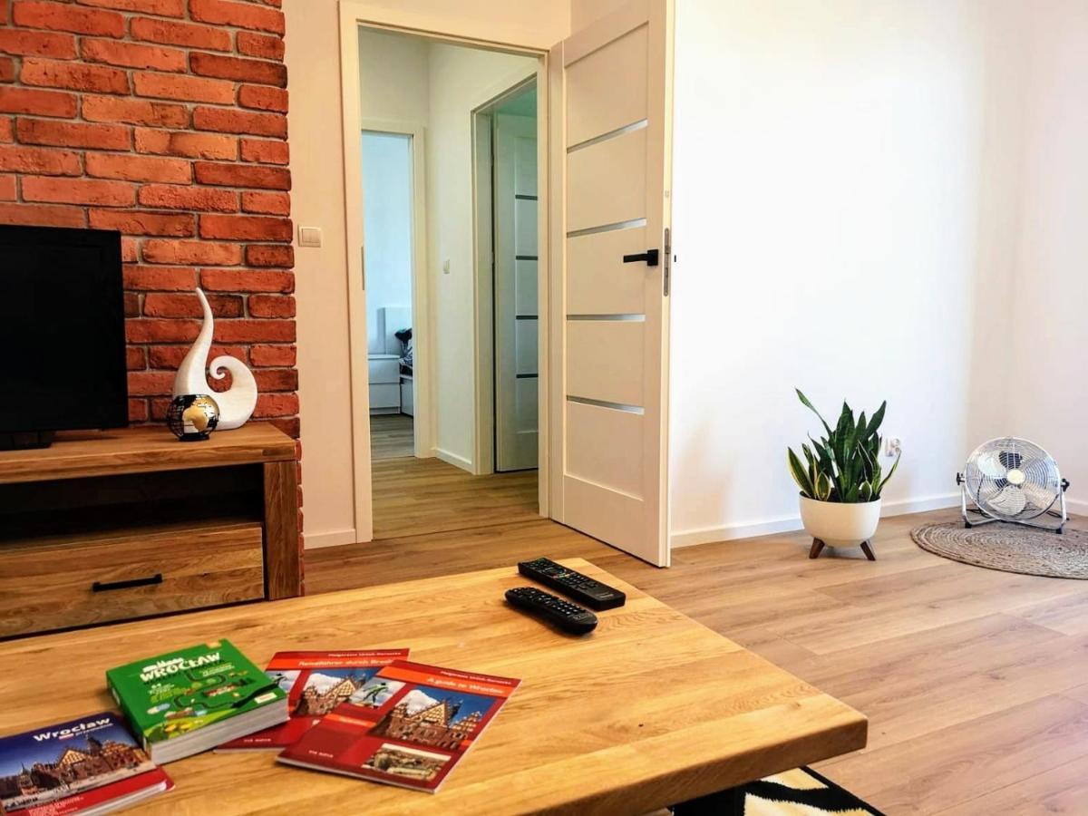 Nowoczesny Apartament Na Promenadach Wroclawskich Buitenkant foto