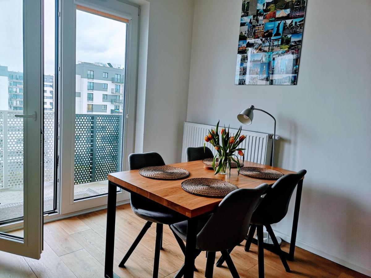 Nowoczesny Apartament Na Promenadach Wroclawskich Buitenkant foto